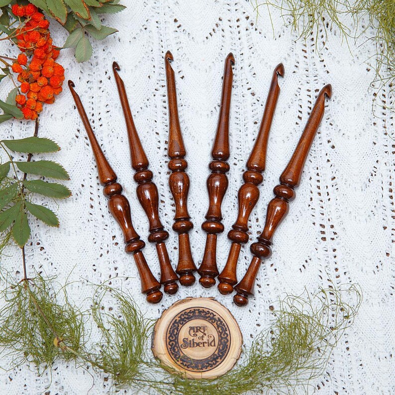 100/% Natural SIBERIAN CEDAR WOOD Handmade #KN5 4-9 mm Crochet Hooks for Knitting Set 6 PCs