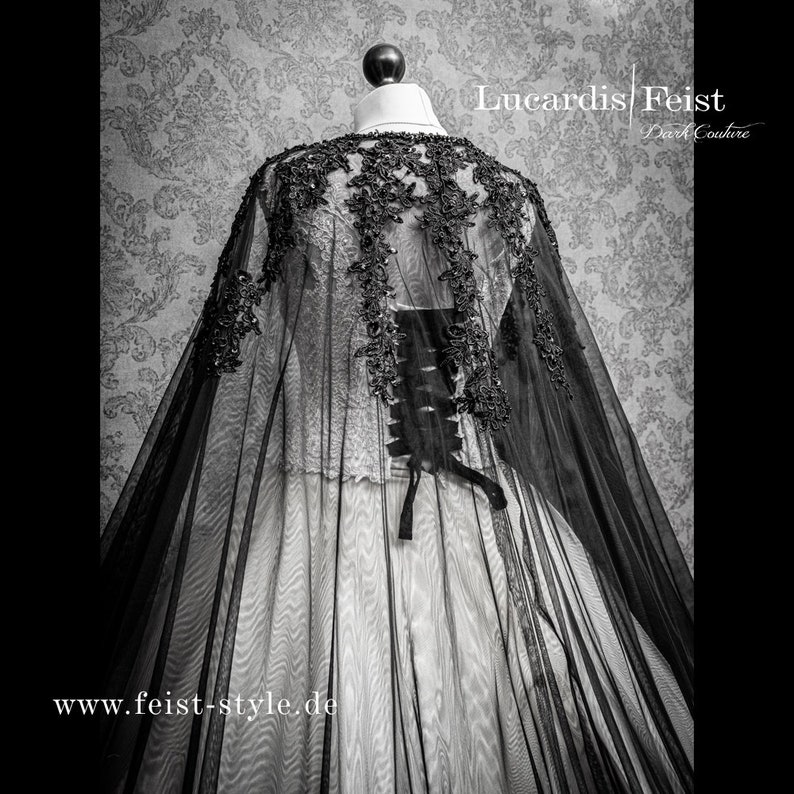Extravagant Gothic Wedding Cape, Tulle & Lace Veil, Steampunk Bride image 3