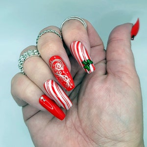 Christmas Candy press on false acrylic nails, hand painted