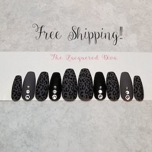 Wild Child press on false acrylic nails, hand painted. Free shipping!