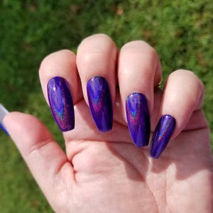 Vividly Violet press on false acrylic nails, hand painted