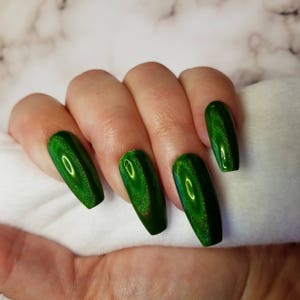 Emerald Embrace press on false acrylic nails, hand painted