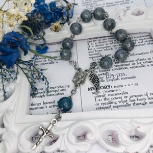 Memory flower pocket rosary, one decade rosary, funeral dried flower bead