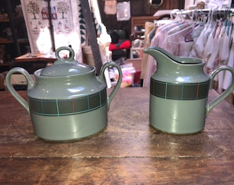 Vintage Daniel Hechter Gray Stoneware Sugar Bowl and Creamer KCA04