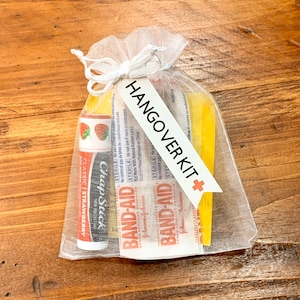 Hangover Kit Tags + Bags, Wedding Favor Tags, Bachelorette Party Hangover Kit Tags, Bachelor Party Hangover Kit Tag