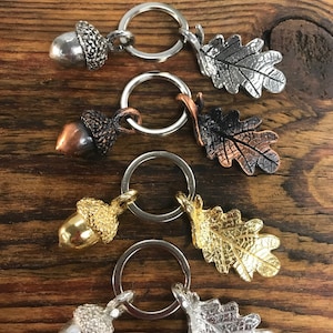 Acorn and Oak Leaf Key Ring image 1