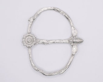 Clip Serre-passe Foulard Vintage Rond Or Avec Camée Floral - Parfait état - Bijou Fantaisie