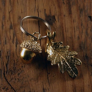 Acorn and Oak Leaf Key Ring Gold Plated