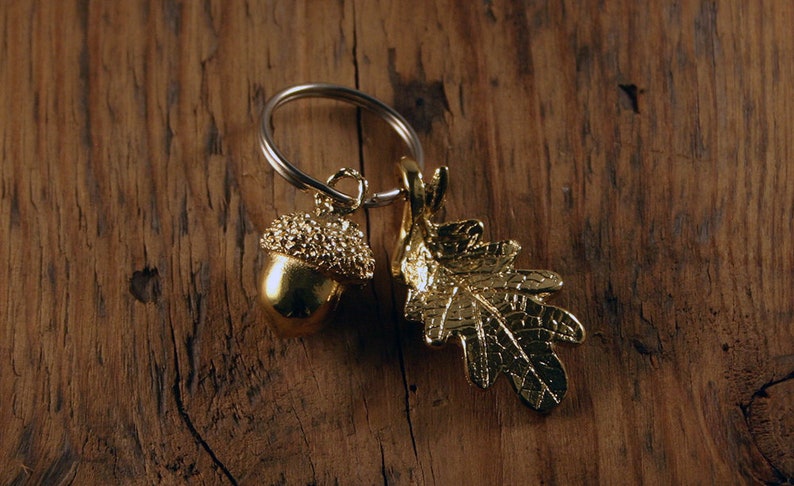 Acorn and Oak Leaf Key Ring Gold Plated