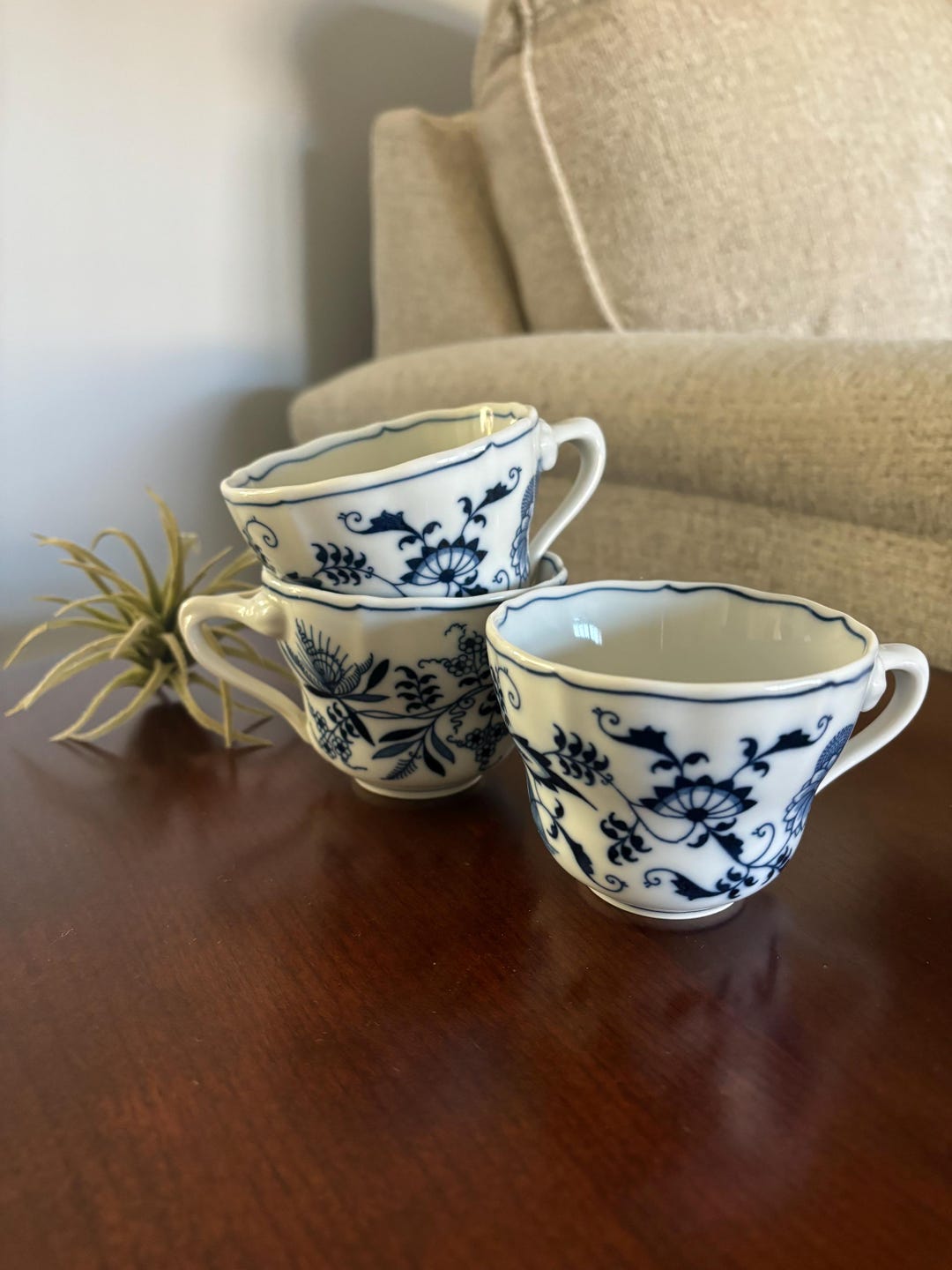 Blue Danube Set of Four Tea Cups - Etsy