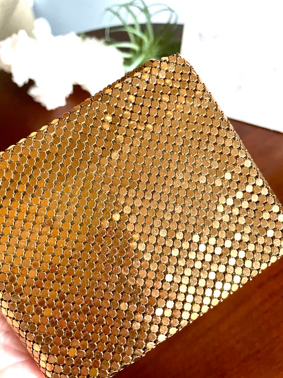 Restroom Mesh Gold Metal Wallet - image 6