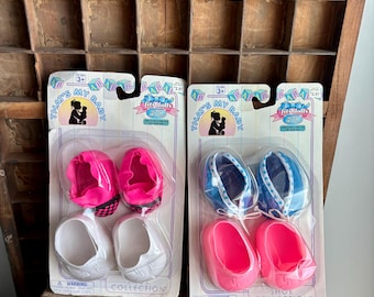 Zapatos de muñeca Totsy