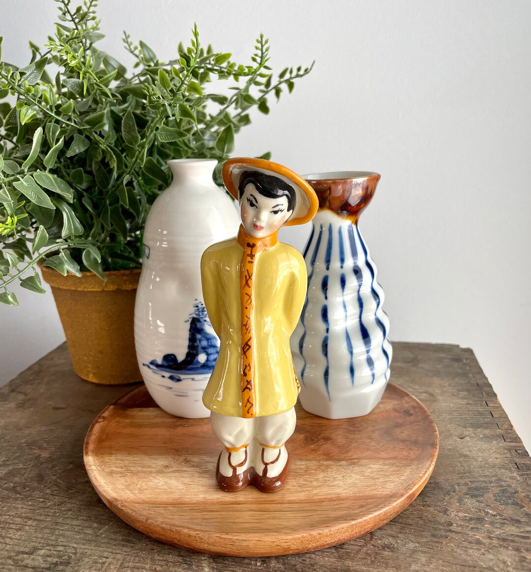 Asian Vintage Bundle Display Set - Etsy