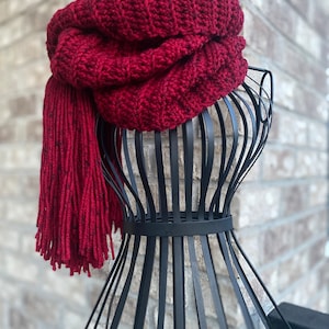 UNISEX Crocheted Handmade Scarf Neckwarmer Warm Ribbed XL Scarf
