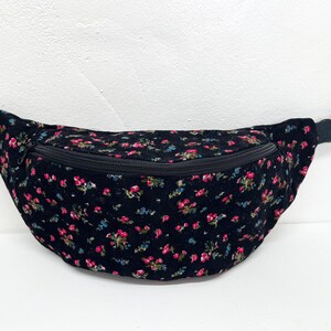 Sac banane velours noir fleurs