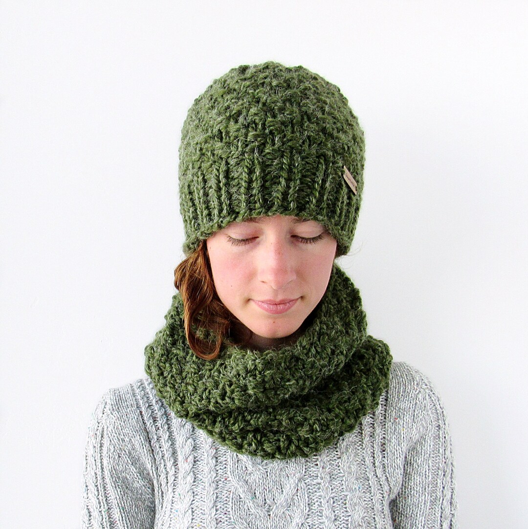 Green Chunky Knit Beanie and Cowl Scarf Set Women's Hat and Circle Scarf Matching Set Handmade