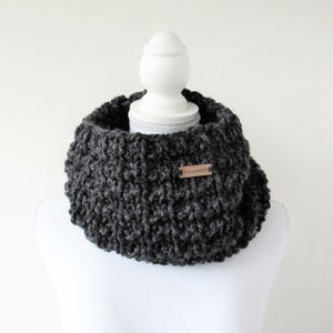 Chunky Knit Cowl Circle Scarf -  Knitted Neck Warmer - Handmade - Gift for Her
