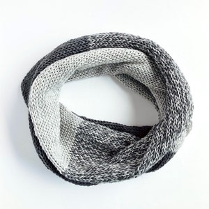 Knit Color Block Infinity Scarf - Women&#39;s Knitted Circle Scarf in Grays