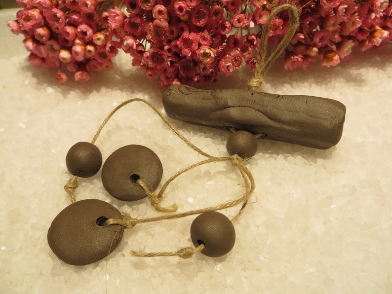 set pendenitf Unique Antique. 6 tribal beads Hand made Ceramic Moo Raw black rustic
