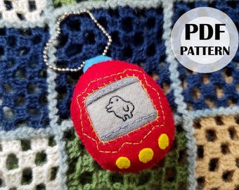 Felt PDF Sewing Pattern and Tutorial - Tamagotchi, Virtual pet, based on classic Japanese version