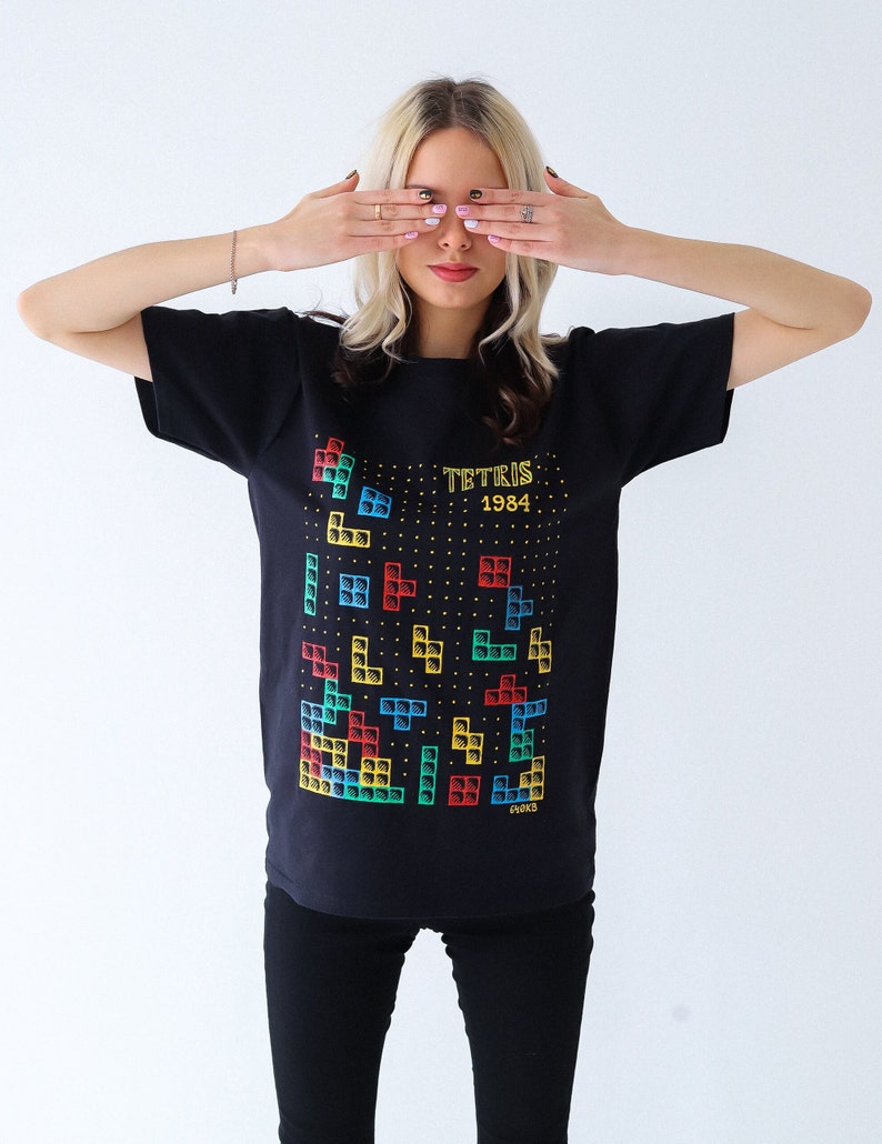 TETRIS GAME 1984 Hand Painted T-Shirt, Geek or Gamer gift image 2