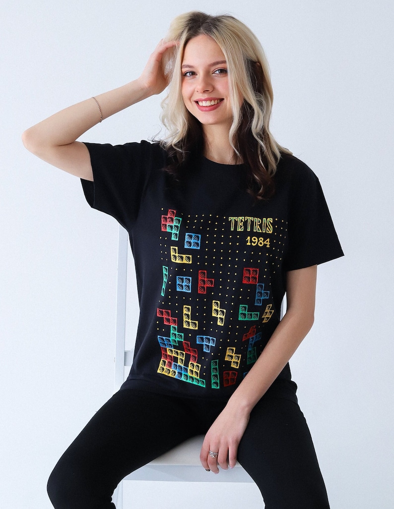 TETRIS GAME 1984 Hand Painted T-Shirt, Geek or Gamer gift image 1