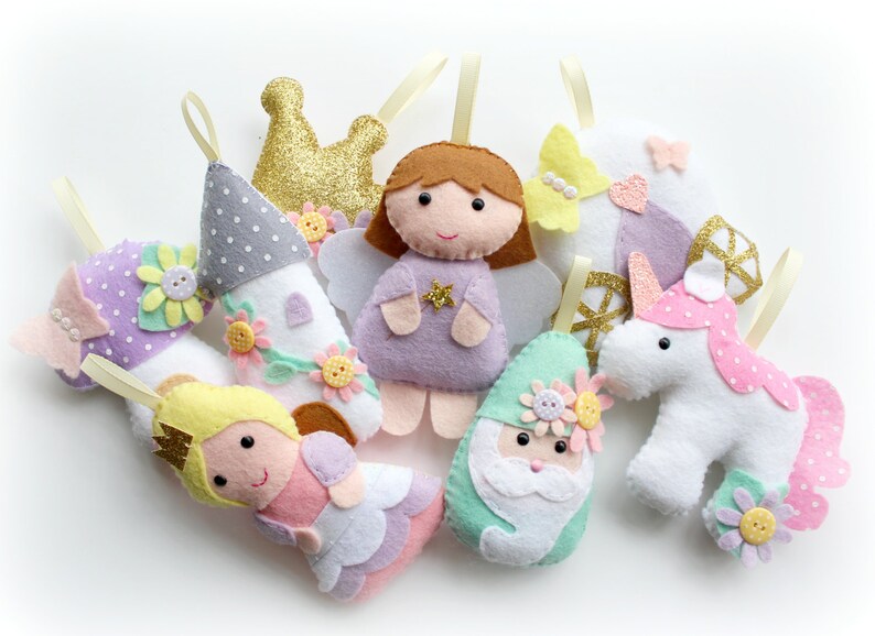 Felt Princess Garland, Handmade set of 8 felt decorations, Fairytale, princess decor, nursery decor, birthday gift image 2