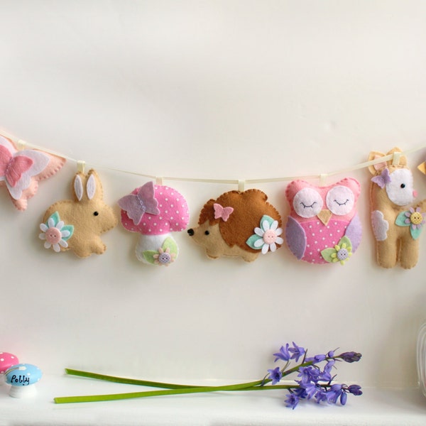 Make Your Own felt Pastel Woodland Garland Kit. Sewing pattern. DIY Craft. Sew Your Own. Craft kit.