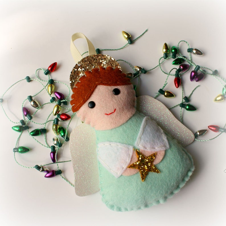 Make Your Own Felt Christmas Garland Kit Make All 8 Etsy UK
