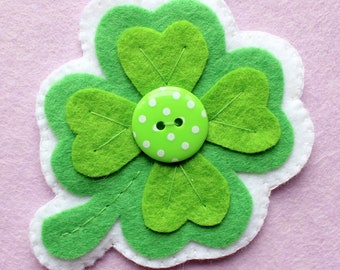 Make Your Own felt Shamrock Mini Kit. Individual kit with templates, materials and instructions to make your own hanging decoration.