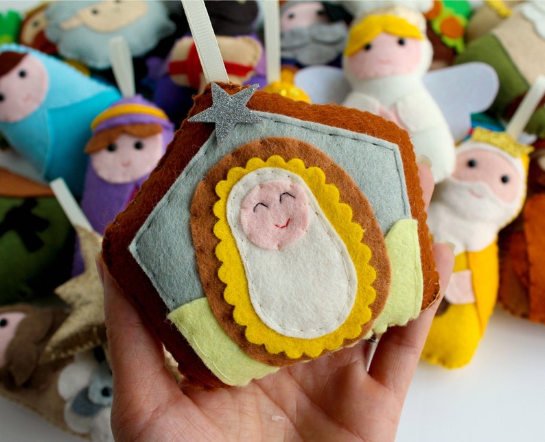 Make Your Own Felt Nativity Advent Garland kit sewing kit to Etsy