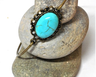 Bracelet jonc rigide bronze cabochon imitation turquoise par breloques et ci