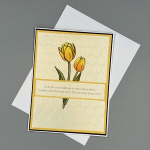 Cartões feitos à mão, cartão de melhoras com sentimento, uma variedade para toda a família e amigos. Uma variedade de técnicas usadas para criar