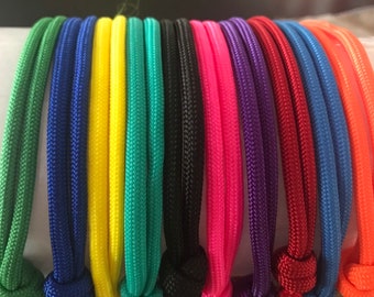 10 Pack of Paracord Whelping ID Collars Reg size will be too big for most newborns. Please include your breed in the note section.