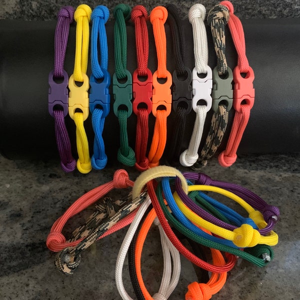 Paracord Whelping Collars (10) regular and 10 breakaway paracord. Please include your breed in the note section.