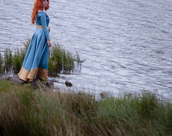 brave blue dress Among The Brave Amora Blue Vintage Floral ss Bias Midi Dress  THE VOGUE  STORE