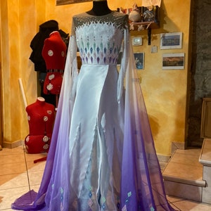 Elsa frozen 2 spirit gown disney costume cosplay