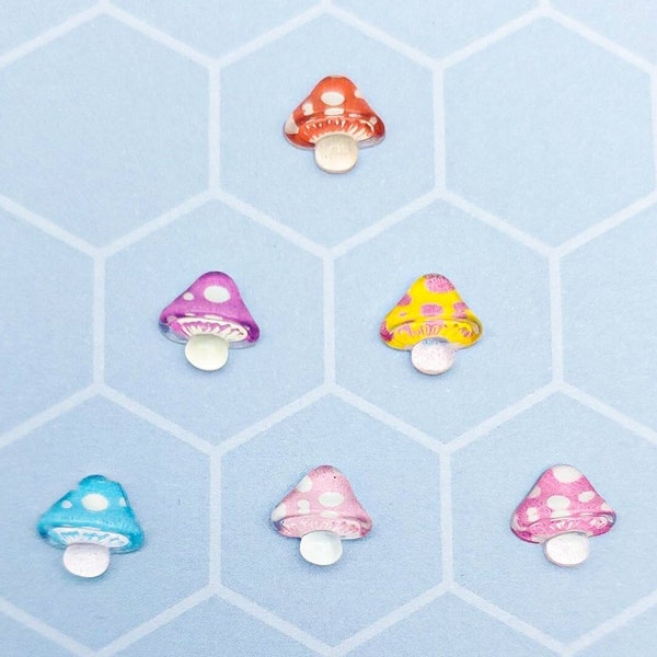 Mushroom Nail Charm (size: 0.36x0.37 inches)