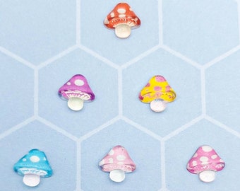 Mushroom Nail Charm (tamaño: 0.36x0.37 pulgadas)