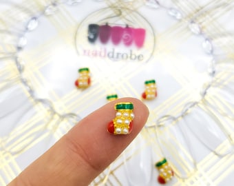 Medias de amuleto de uñas (tamaño: 8.4mmx6.8mm)