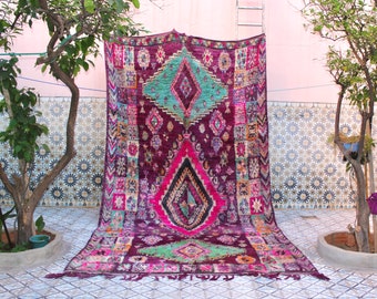 Beni Mguild Vintage Moroccan Rug , Rag . Wool Beni Mguild Carpet . Tapis Beni Mguild .