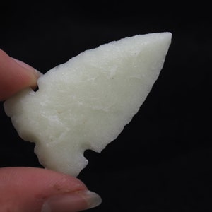 Glow-In-The-Dark Glass Flint Knapped Arrowhead/Gem Point Great Cosplay D.I.Y. Wire Wrapping Pendant D&D Props
