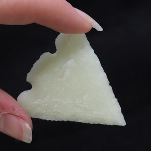 Glow-In-The-Dark Glass Flint Knapped Arrowhead/Gem Point Great Cosplay D.I.Y. Wire Wrapping Pendant D&D Props