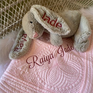 Monogrammed Baby Blanket, Newborn Gift, Personalized Baby Quilt, Keepsake Baby Gift, Baby Quilt, Baby Shower Gift, Name, Heirloom Quilt