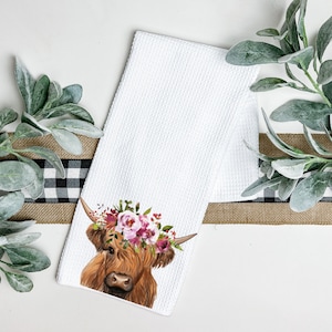 Highland Cow Tea Towel, Floral, Dish Towel, Waffle Weave, Kitchen Towel, Personalized Tea Towel, Housewarming gift, Custom Kitchen Towel