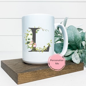 L Kaffeebecher, Alphabet Becher, Buchstabe L, Floral, Gold, Geschenk für ihn, Geschenk für sie, Inspiration Kaffeebecher, Teebecher