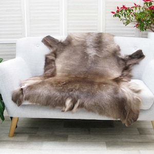 Real Reindeer Hide Reindeer RUG Reindeer Skin SCANDINAVIAN REINDEER Sofa Floor Cover R416