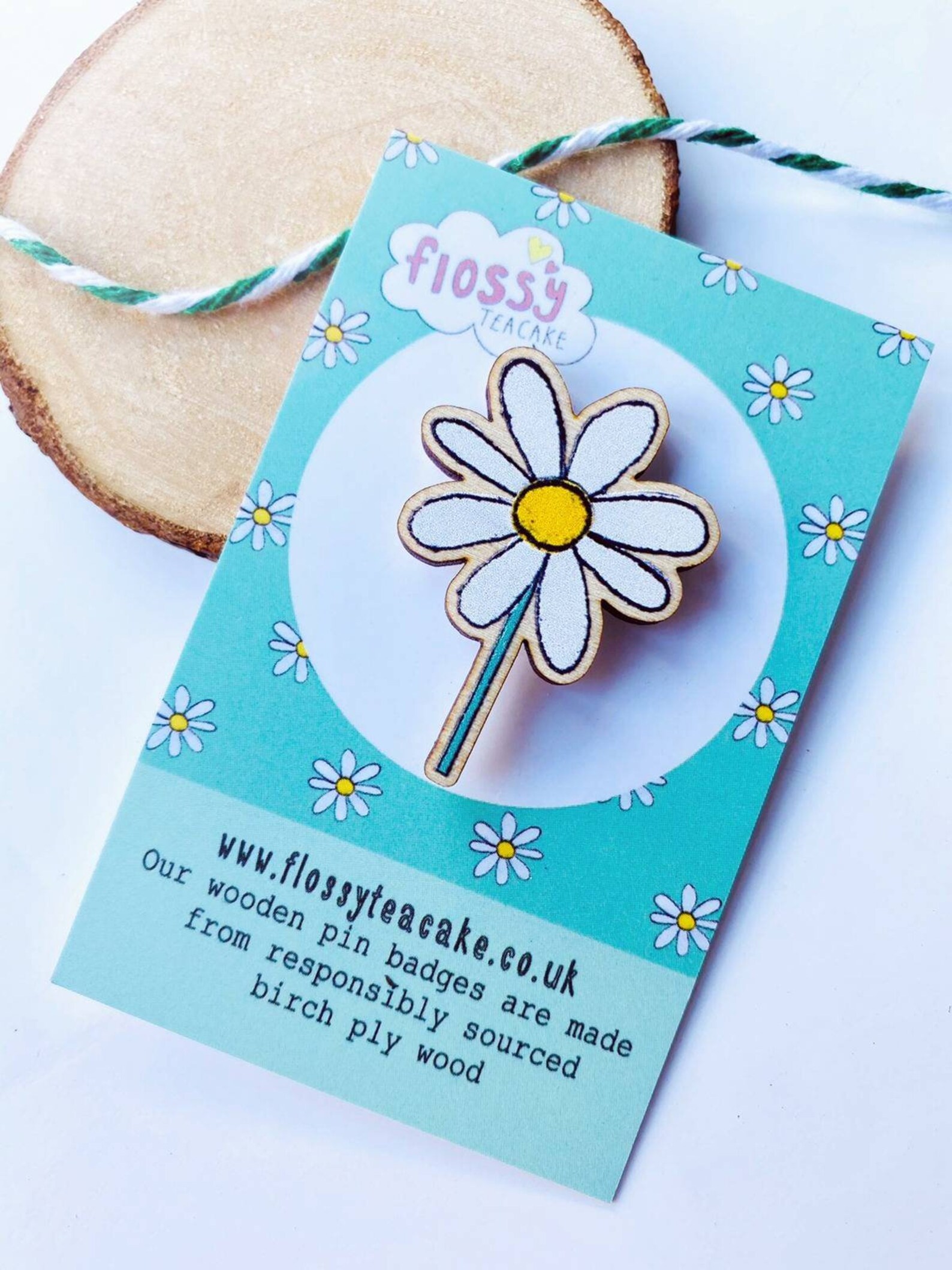 Daisy Badge Wooden Badge Daisy Gift Flower Badge Pin Etsy