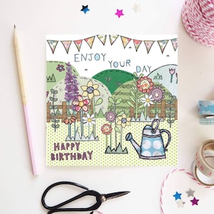 Cartão de aniversário do jardim | Cartão bonito floral de aniversário com flores de feliz aniversário para sua ilustração de mão e impresso no Reino Unido