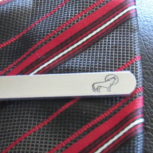 Howling Wolf, Wolf Gifts, Personalized Tie Bar, Custom Tie Clip, Engraved Tie Clip, Groomsmen Tie Clip, Best Man Gift, Wolf and Moon